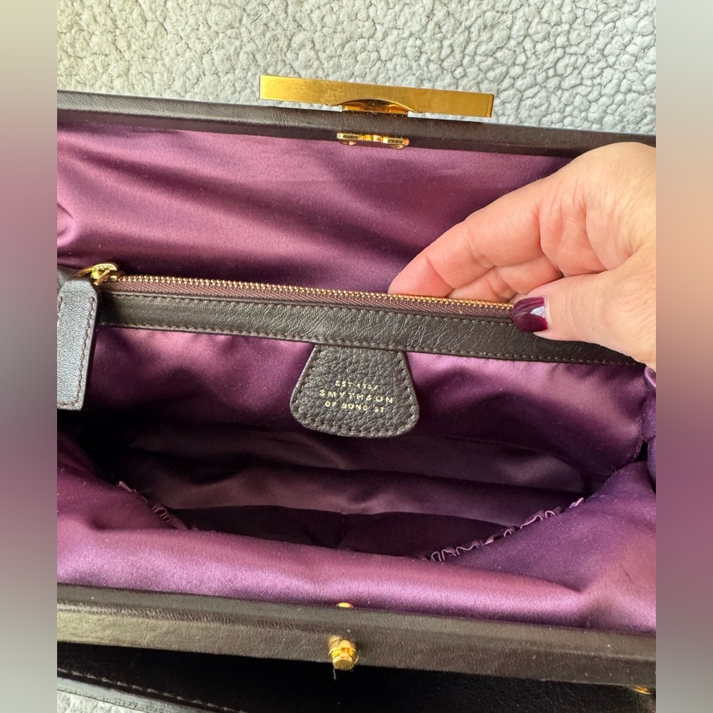 Smythson of Bond Street Agatha Kiss Lock Shoulder Bag in Dark Chocolate - Picture 12 of 17